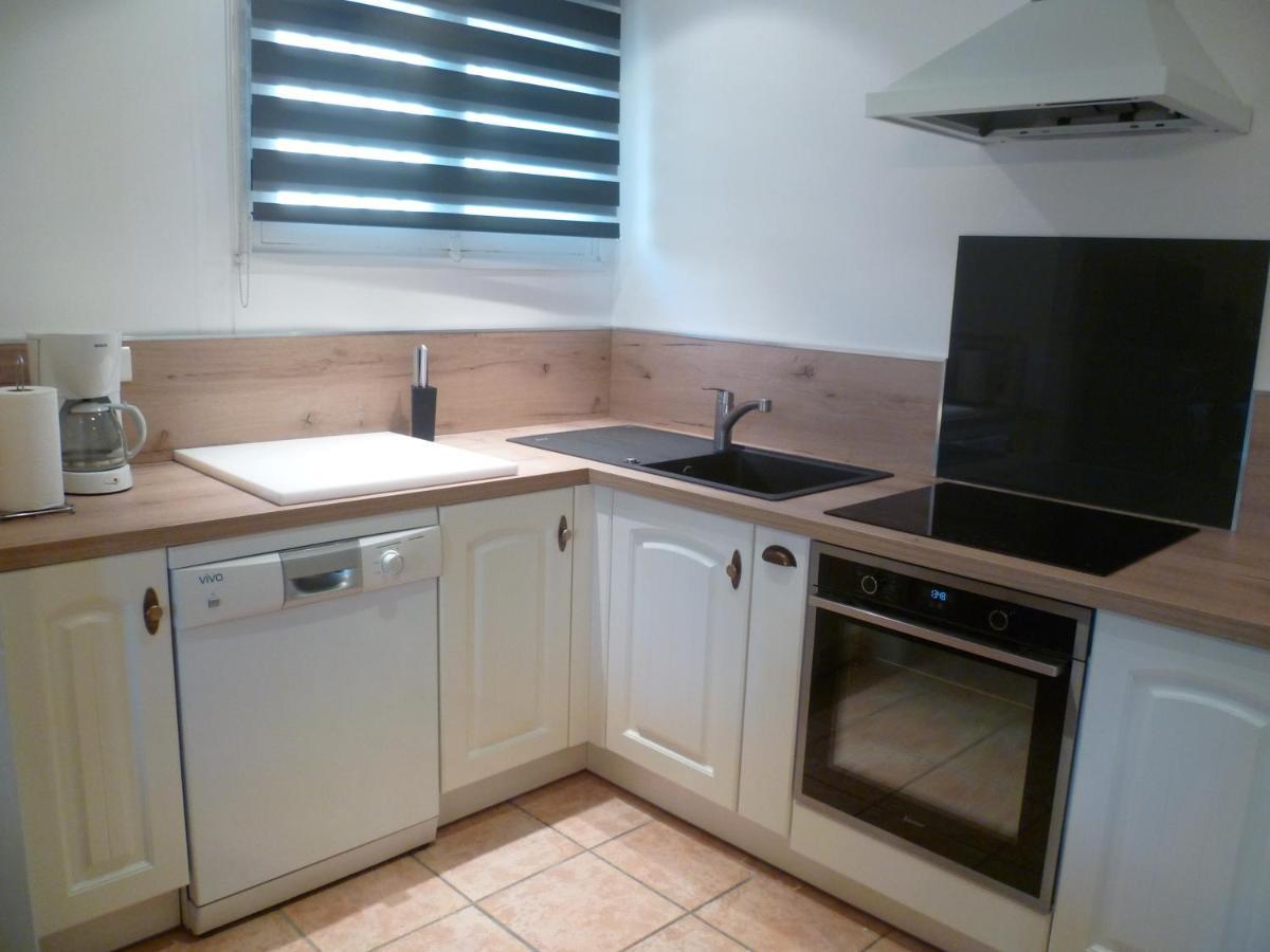 Bastide St Joseph Apartment Eyguieres Exterior photo