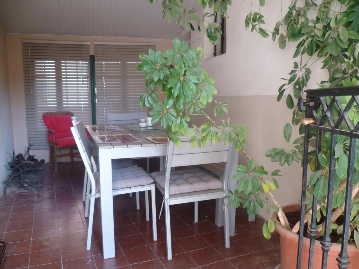 Bastide St Joseph Apartment Eyguieres Exterior photo